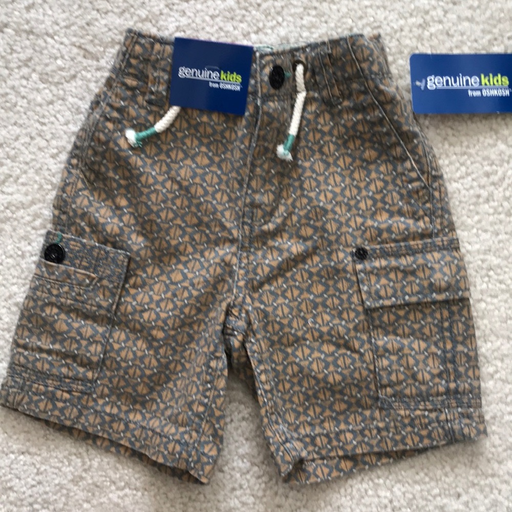 🍭 NWT! Adjustable Waistband Shorts (boys 3T)
